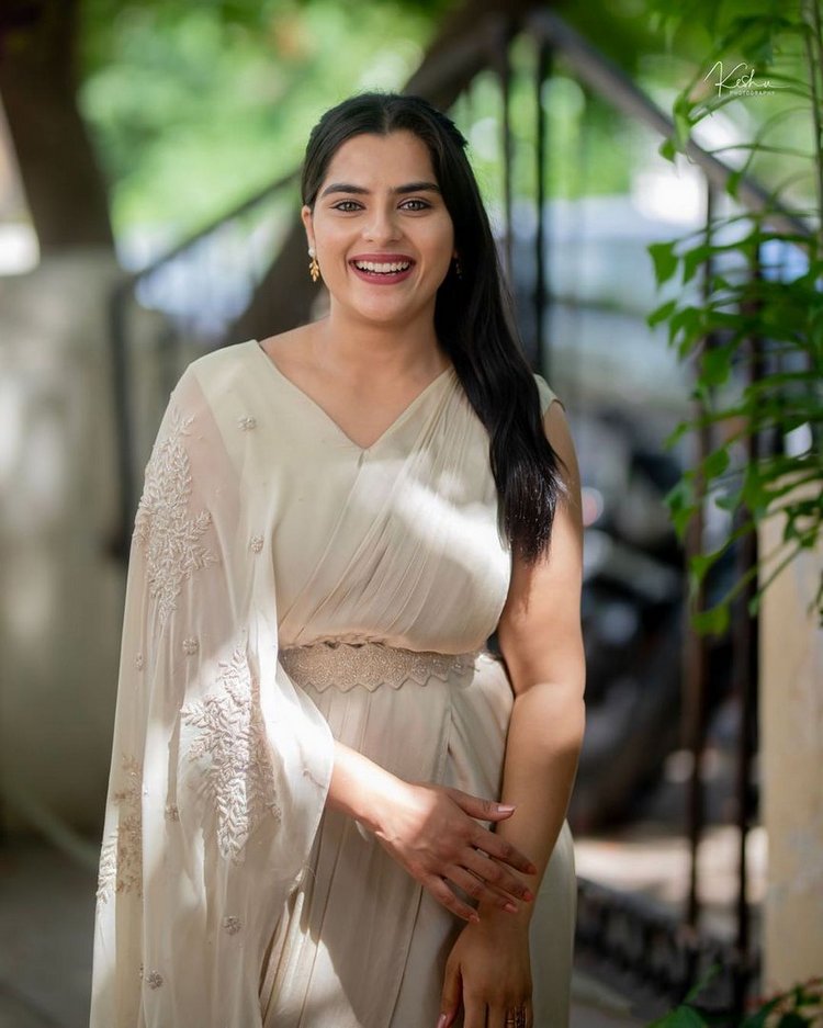 Kavya Kalyanram